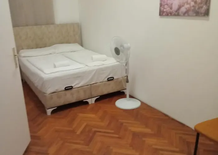 City Residence Home *